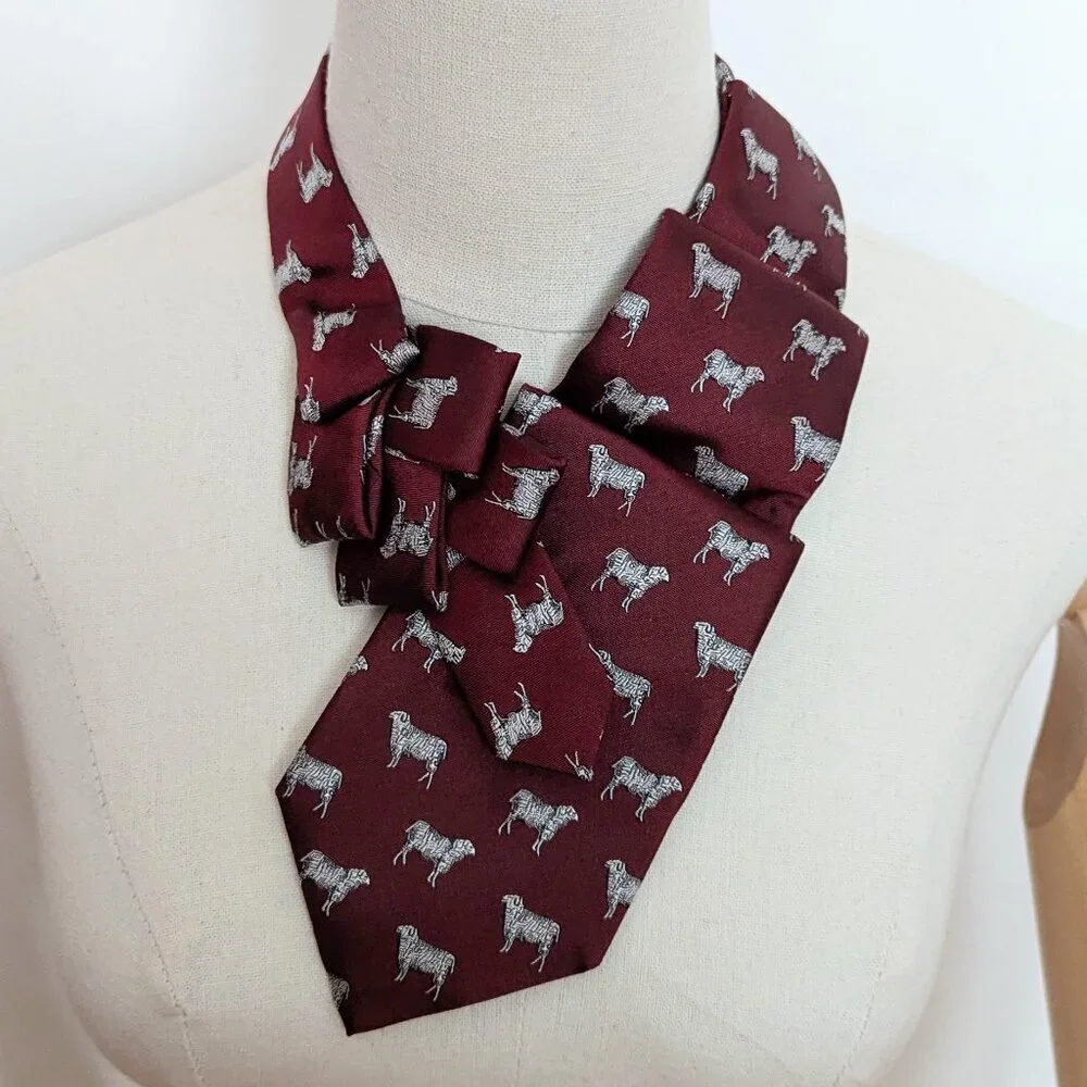 NWT Ogsplosh Unisex Ascot Scarf Wine Sheep Print Size Medium